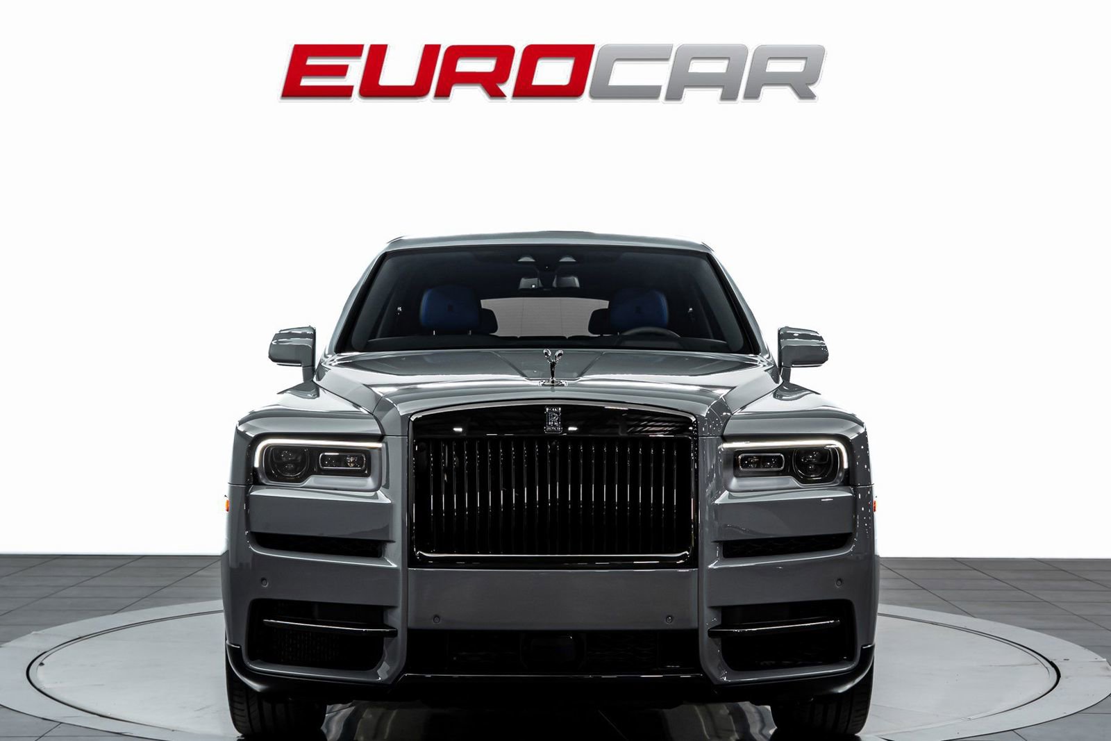 Used 2022 Rolls-Royce Cullinan Black Badge w/ Dark Exterior Package image 10