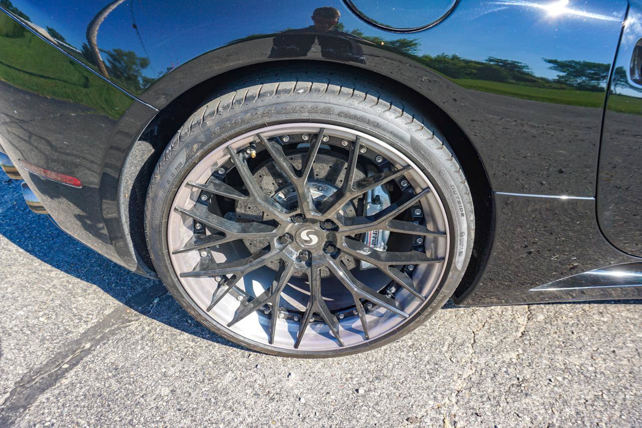 Used 2011 Ferrari California RWD image 48