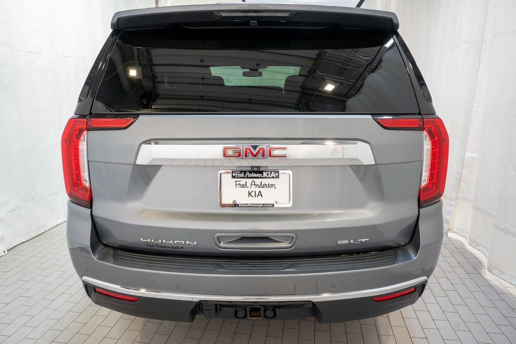 Used 2022 GMC Yukon SLT w/ SLT Luxury Package AWD/4WD image 4