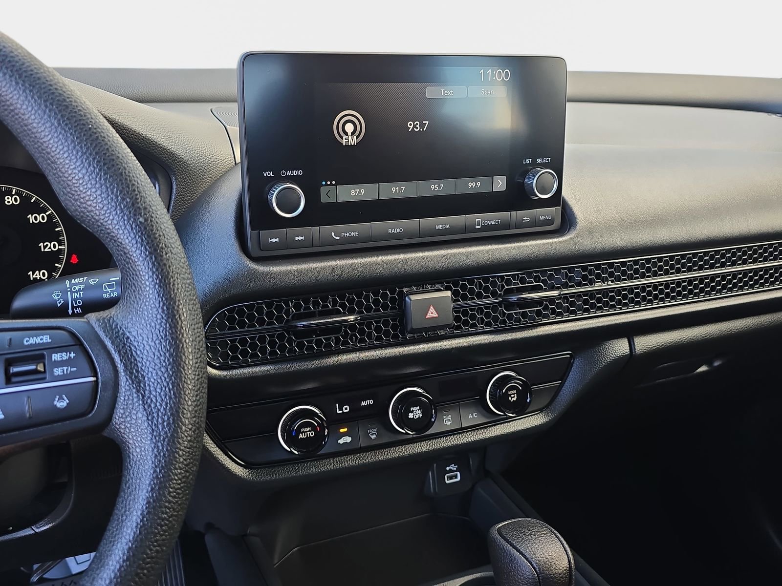 Certified 2023 Honda HR-V LX image 22