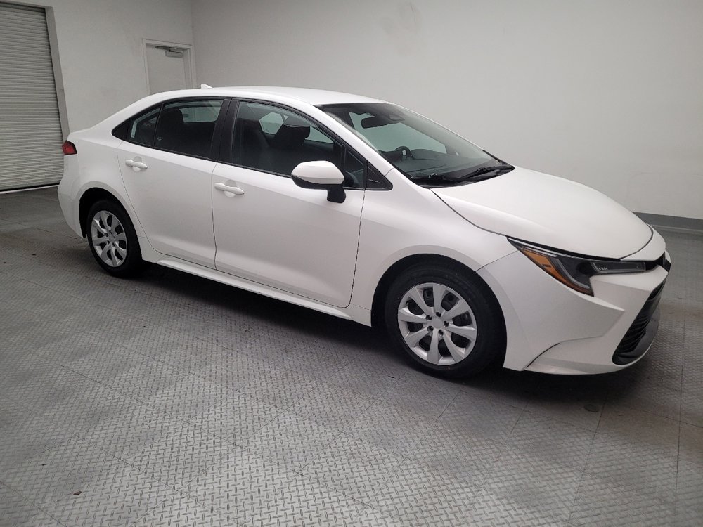 Used 2023 Toyota Corolla LE FWD image 11