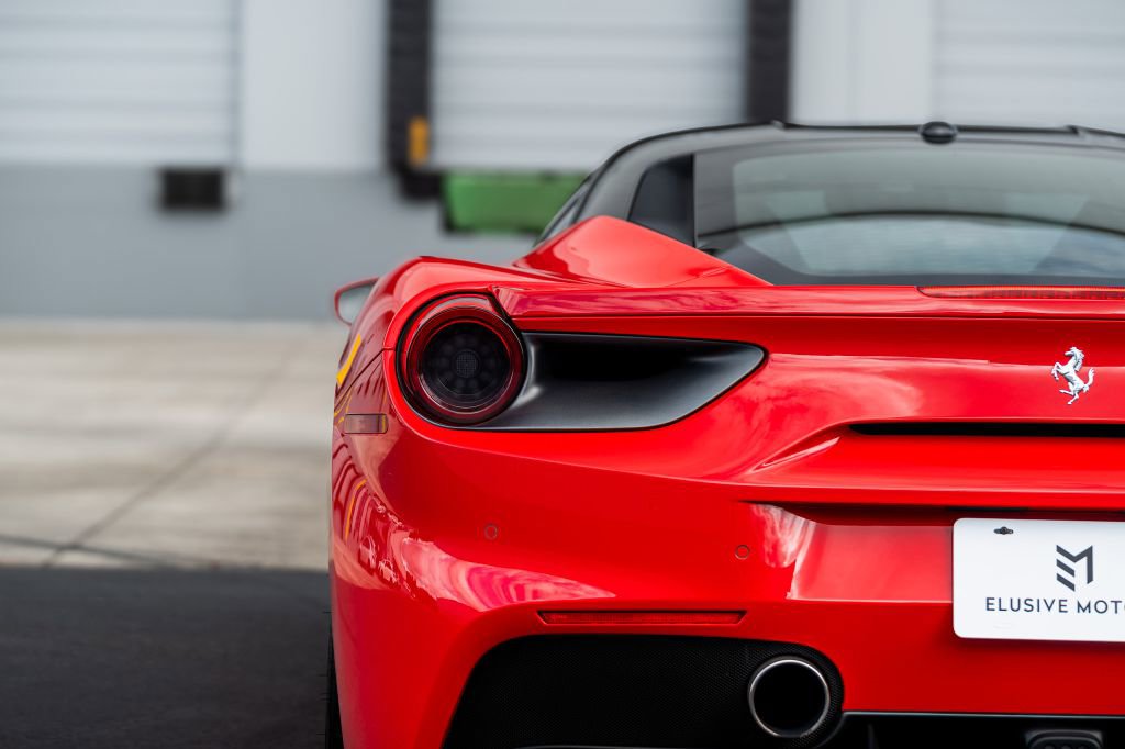 Used 2017 Ferrari 488 GTB image 19