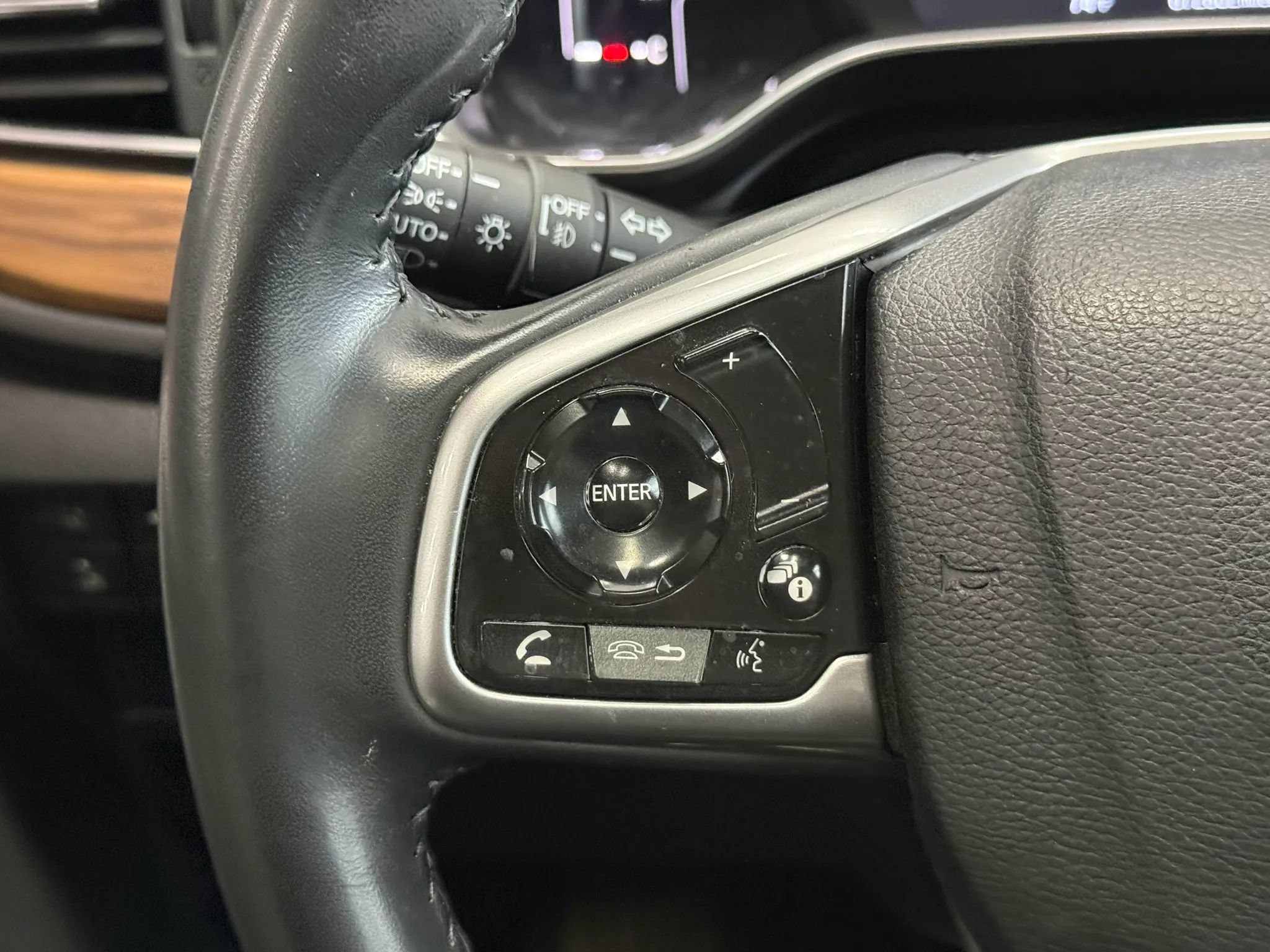 Used 2020 Honda CR-V EX-L image 12
