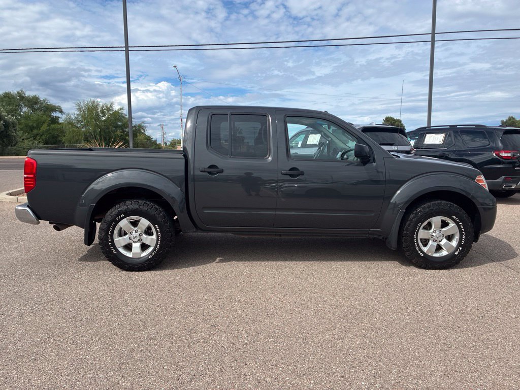 Used 2012 Nissan Frontier SV AWD/4WD image 6
