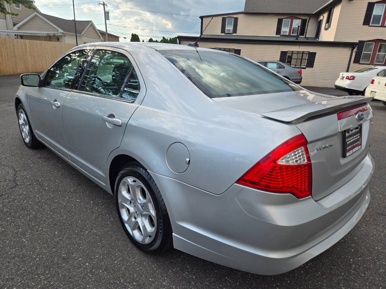Used 2011 Ford Fusion SE w/ 202A Rapid Spec Order Code image 7