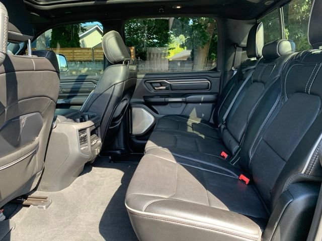 Used 2019 RAM 1500 Limited AWD/4WD image 16