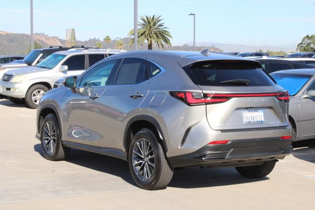 Certified 2025 Lexus NX 250 AWD w/ Accessory Package (2T) image 19