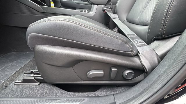 New 2026 Subaru Outback Limited AWD/4WD image 22