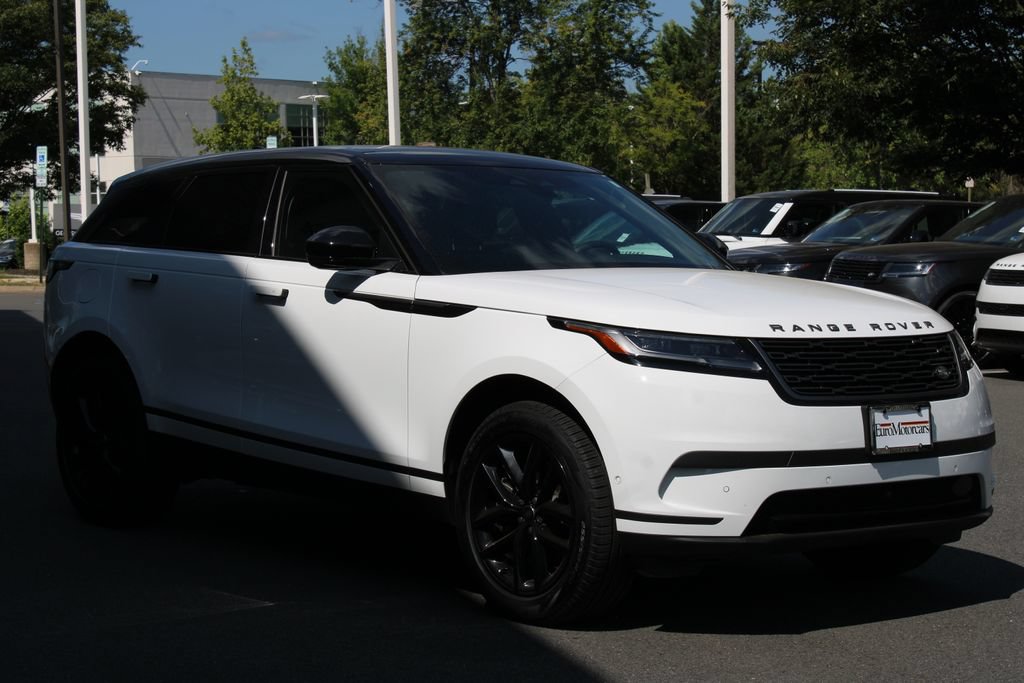 Used 2026 Land Rover Range Rover Velar S AWD/4WD image 2