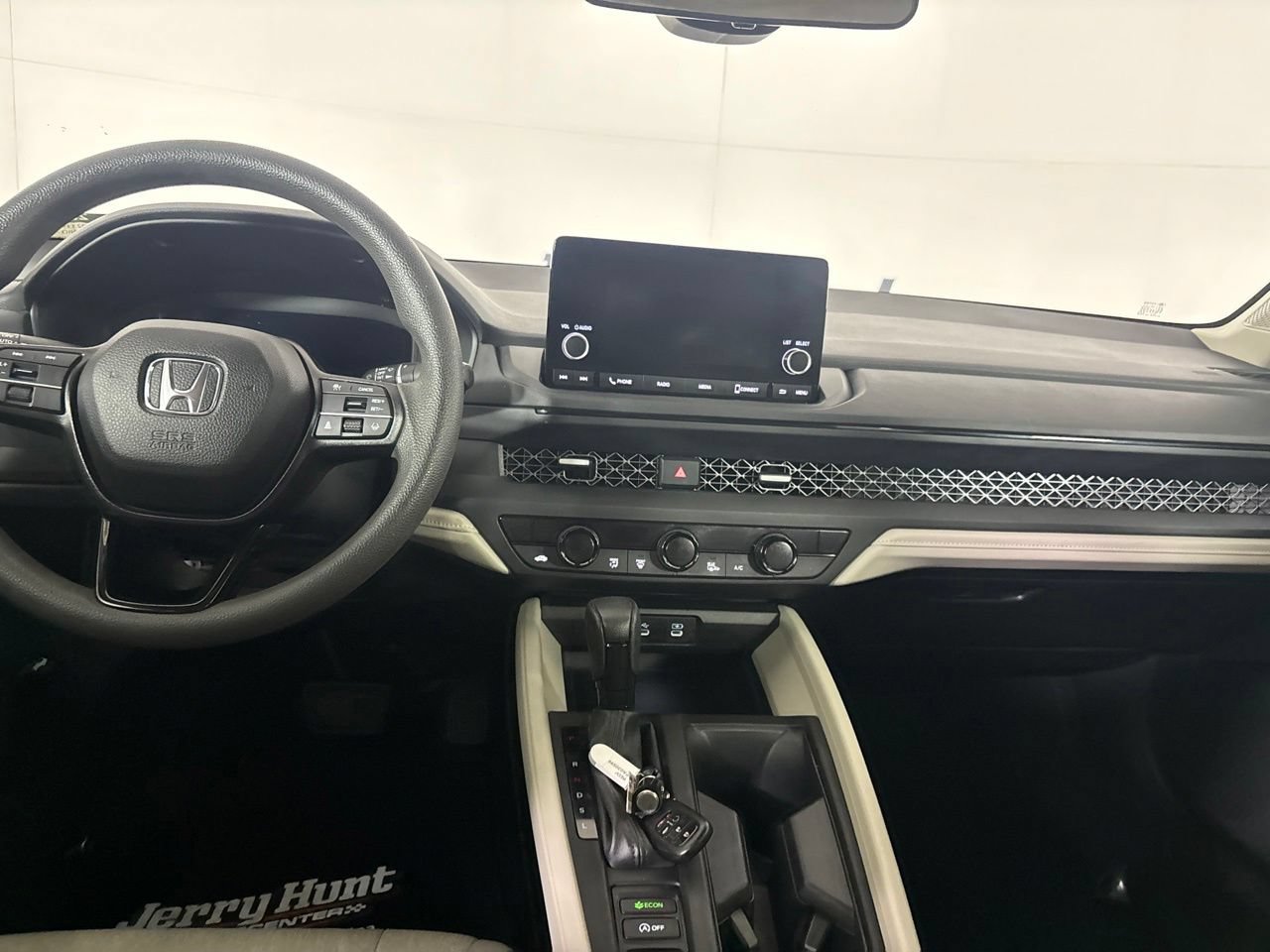 Used 2023 Honda Accord EX image 24