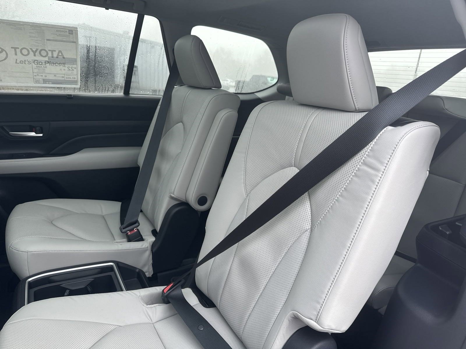 New 2024 Toyota Grand Highlander AWD image 25