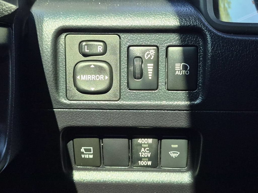 Used 2023 Toyota 4Runner TRD Off-Road Premium w/ Off Road Premium Plus Package AWD/4WD image 22