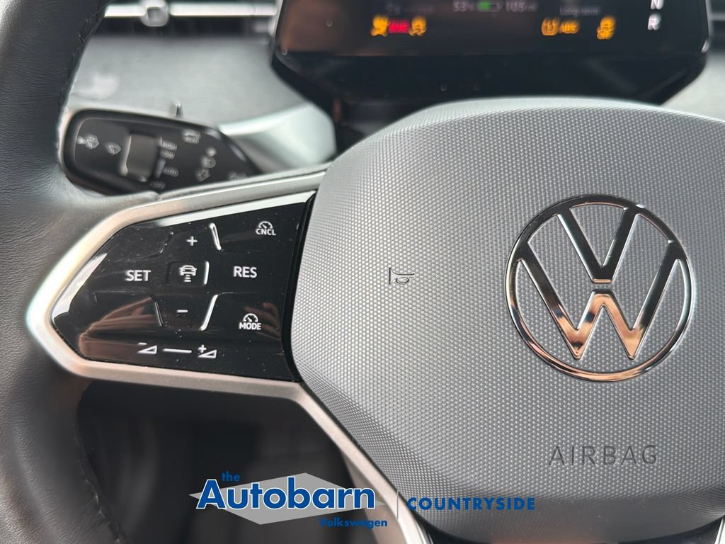 Certified 2025 Volkswagen ID. Buzz Pro S RWD image 13