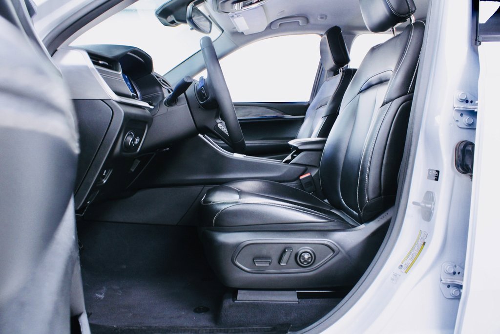 Used 2023 Jeep Grand Cherokee Limited image 11