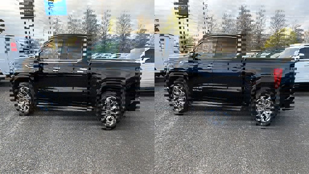 Certified 2024 GMC Sierra 1500 Denali image 8