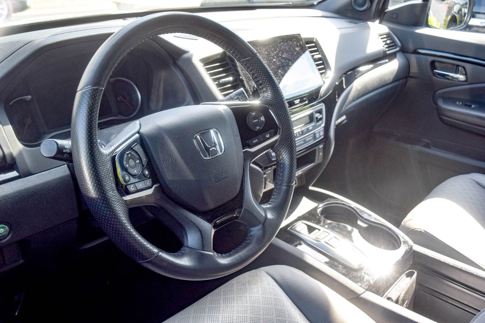 Used 2020 Honda Passport Touring image 11