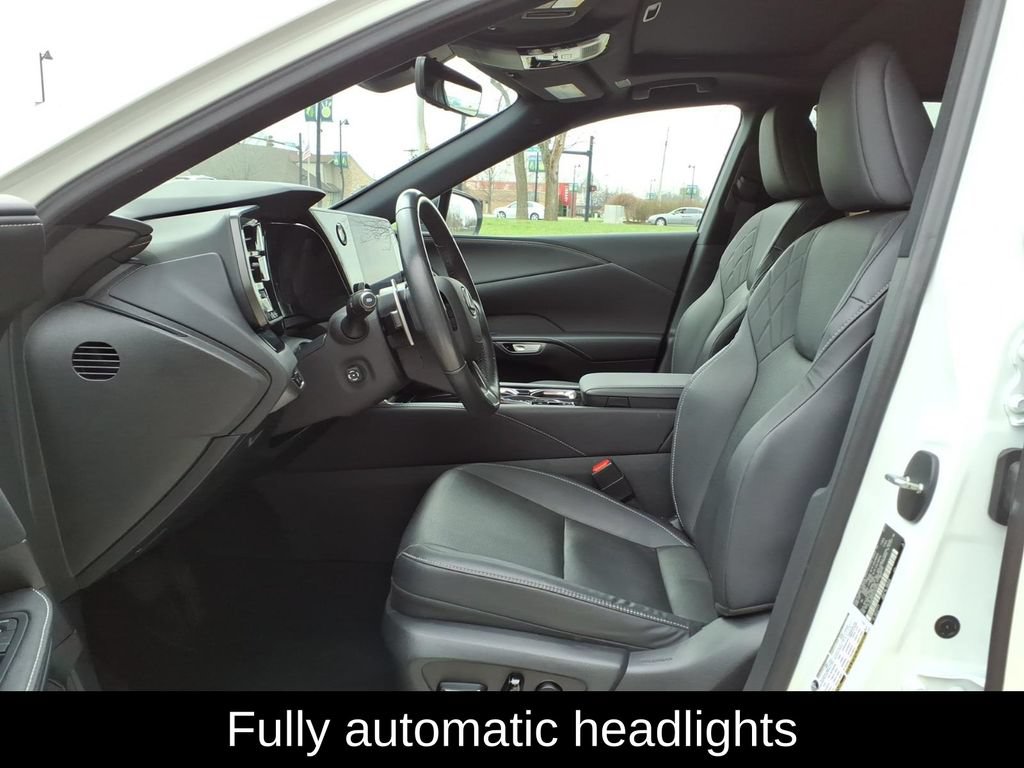 Used 2023 Lexus RX 350 FWD w/ Cold Area Package image 13