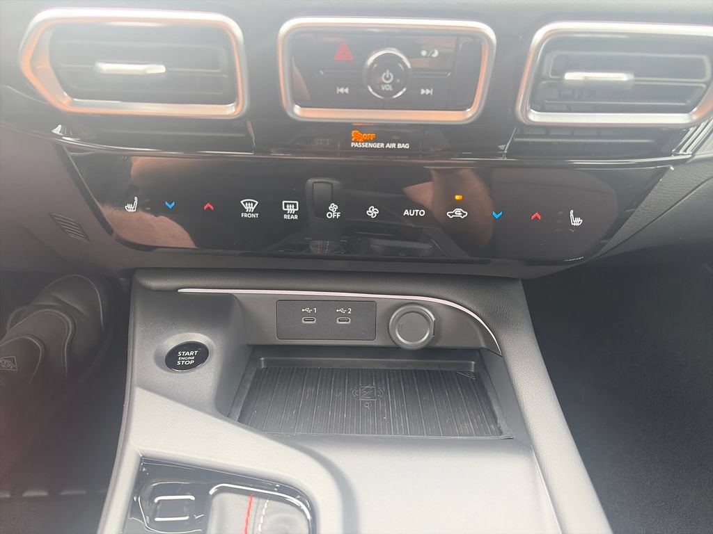 New 2026 Nissan Sentra SR w/ SR All Weather Package FWD image 18