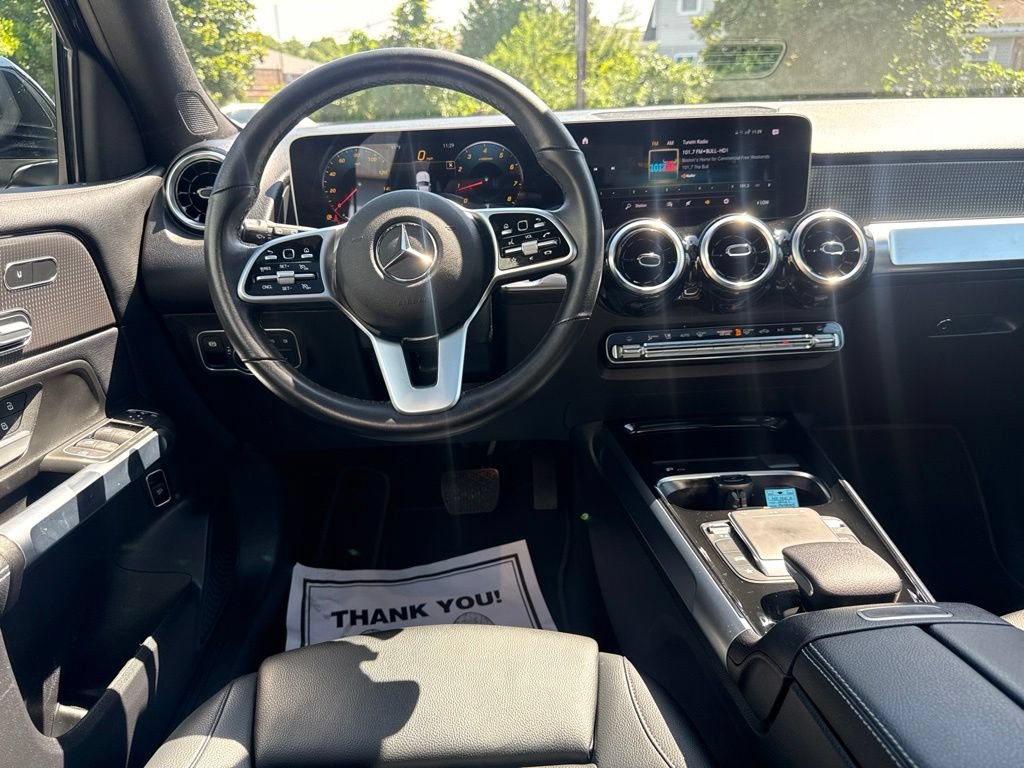 Used 2021 Mercedes-Benz GLB 250 4MATIC image 24