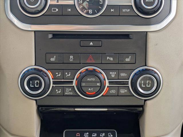 Used 2016 Land Rover LR4 HSE Silver Edition image 16