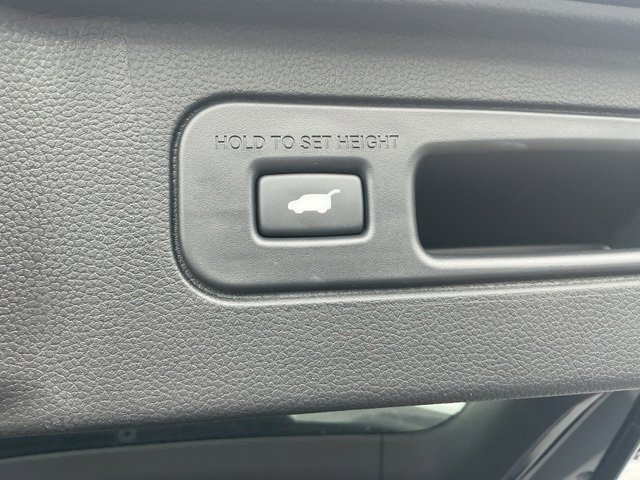 Used 2025 Honda Pilot Touring image 30