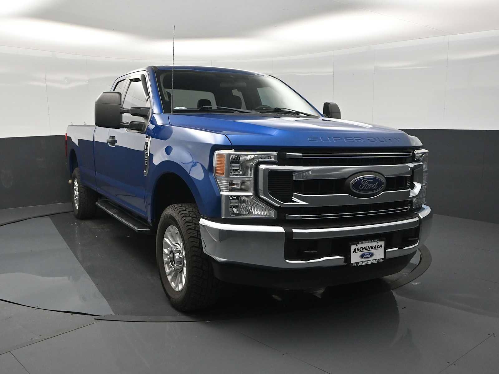 Certified 2022 Ford F250 XL w/ STX Appearance Package AWD/4WD image 3