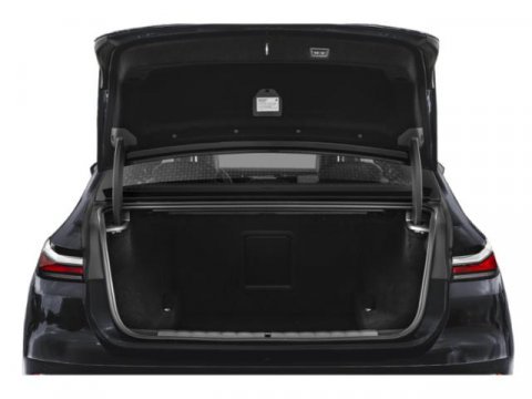Used 2023 BMW 740i w/ Parking Assistance Package RWD image 14