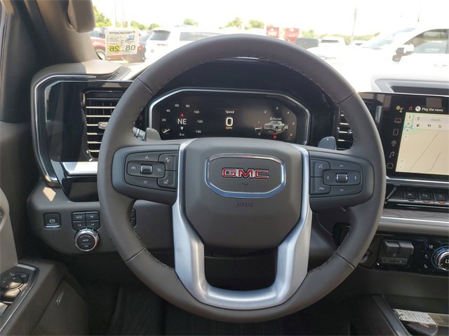 New 2026 GMC Sierra 1500 SLT image 18