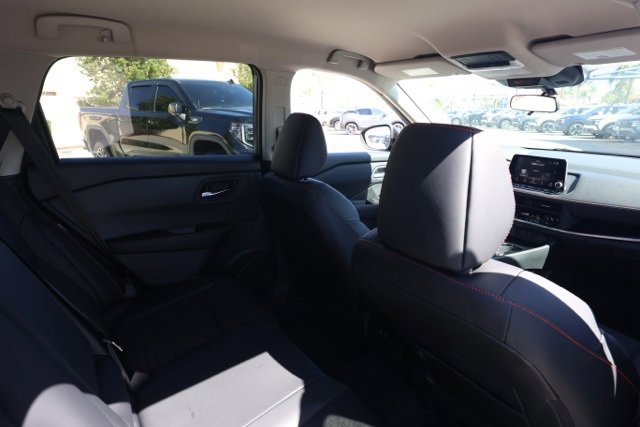 New 2026 Nissan Rogue SV image 17