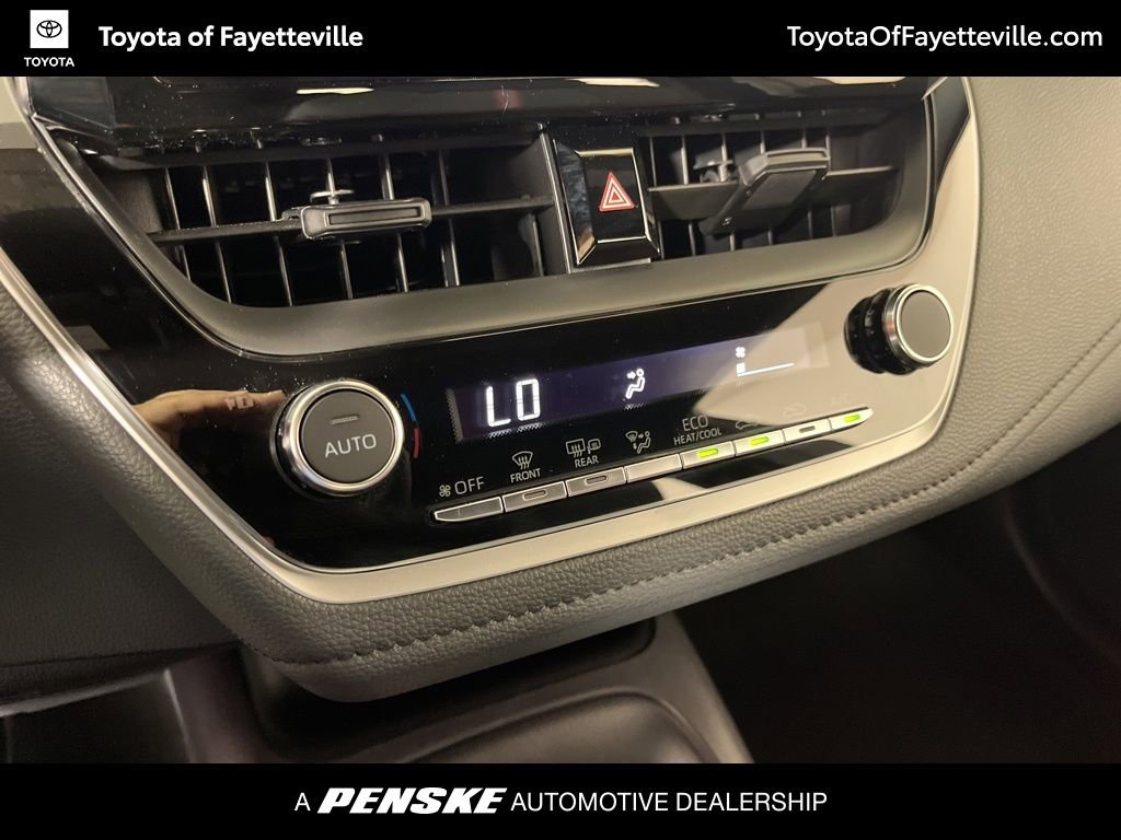 Certified 2025 Toyota Corolla SE FWD image 29