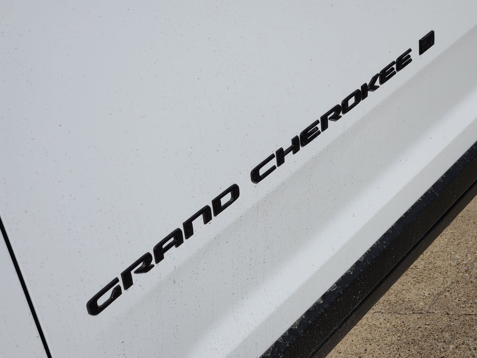 New 2026 Jeep Grand Cherokee Altitude AWD/4WD image 12