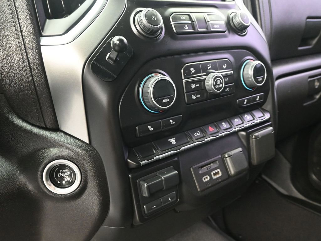 Used 2023 Chevrolet Silverado 2500 LTZ w/ Gooseneck/5TH Wheel Package image 29
