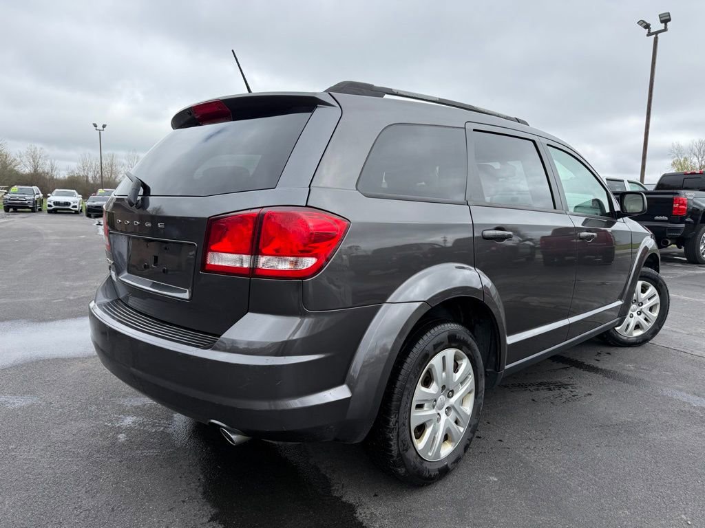 Used 2018 Dodge Journey SE image 5