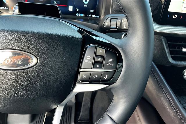Used 2025 Ford Explorer Platinum w/ Ultimate Package image 17