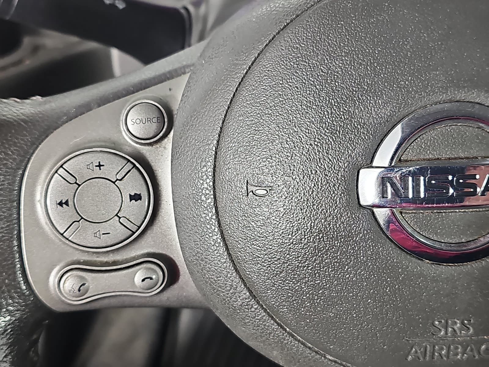 Used 2013 Nissan Cube FWD image 14