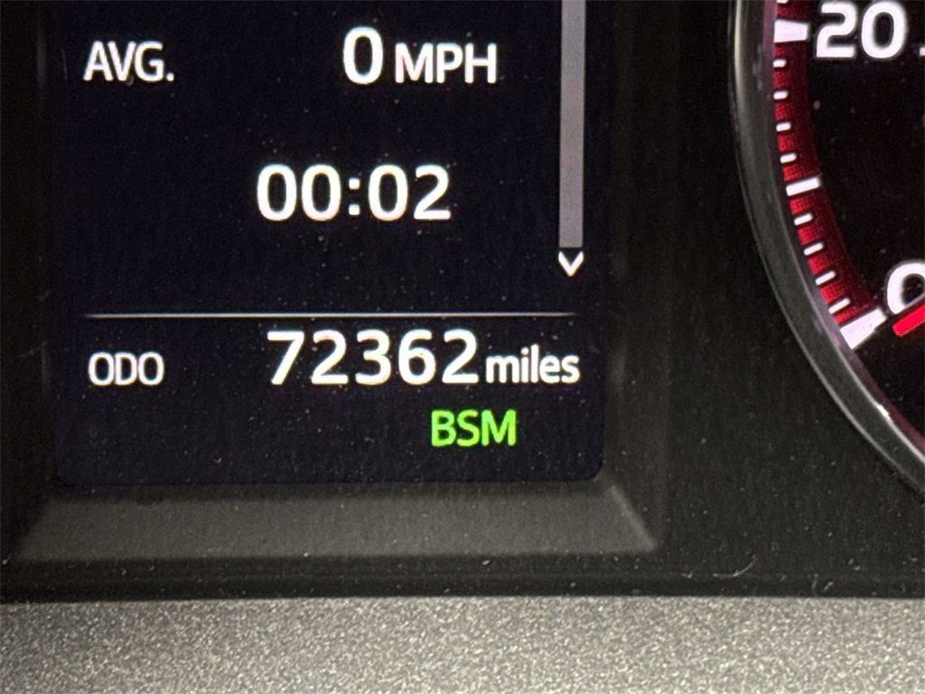 Used 2018 Toyota RAV4 SE w/ Power Extra Value Package image 12