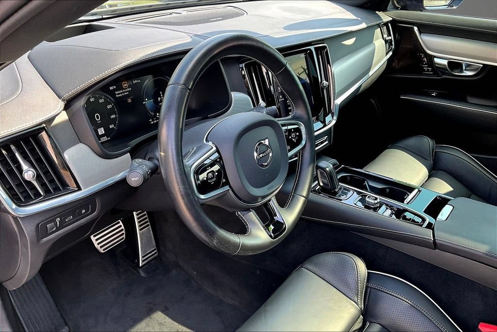 Used 2021 Volvo S90 T8 R-Design AWD/4WD image 17