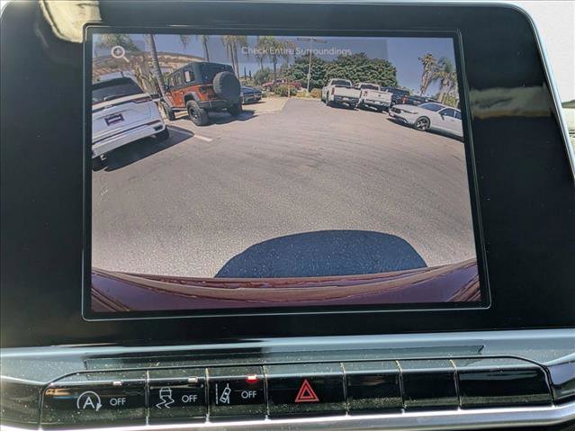 New 2025 Jeep Compass Latitude image 13