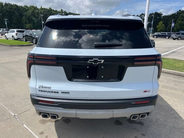 New 2026 Chevrolet Traverse Z71 w/ Enhanced Driving Package AWD/4WD image 5