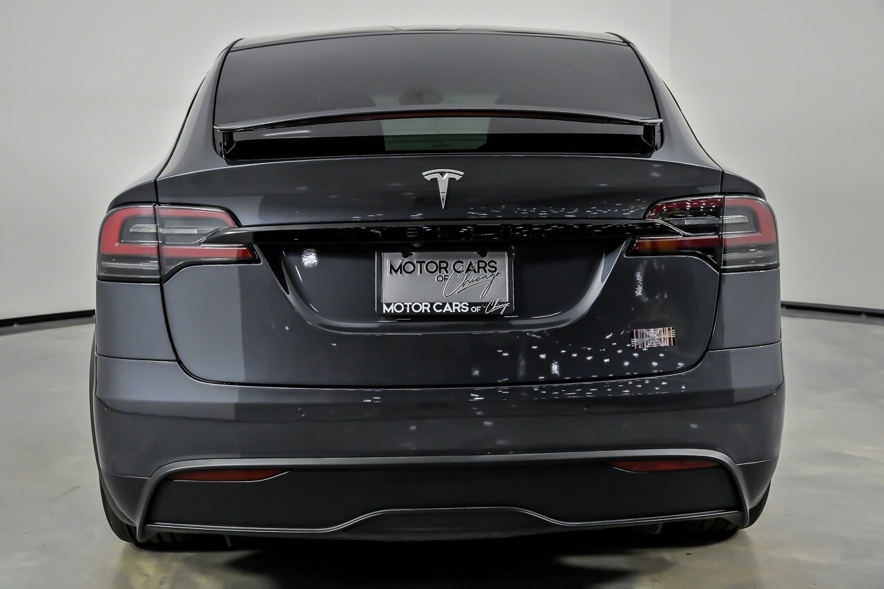 Used 2022 Tesla Model X Plaid image 10