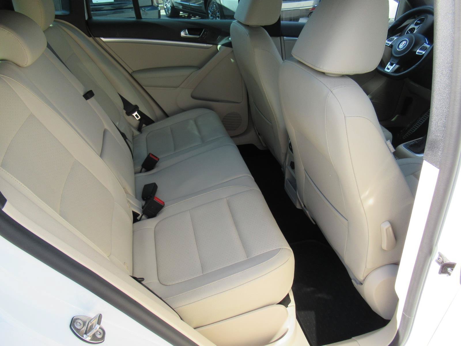 Used 2016 Volkswagen Tiguan R-Line FWD image 29
