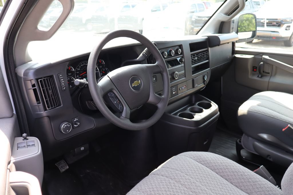 New 2025 Chevrolet Express 2500 w/ Driver Convenience Package RWD image 10