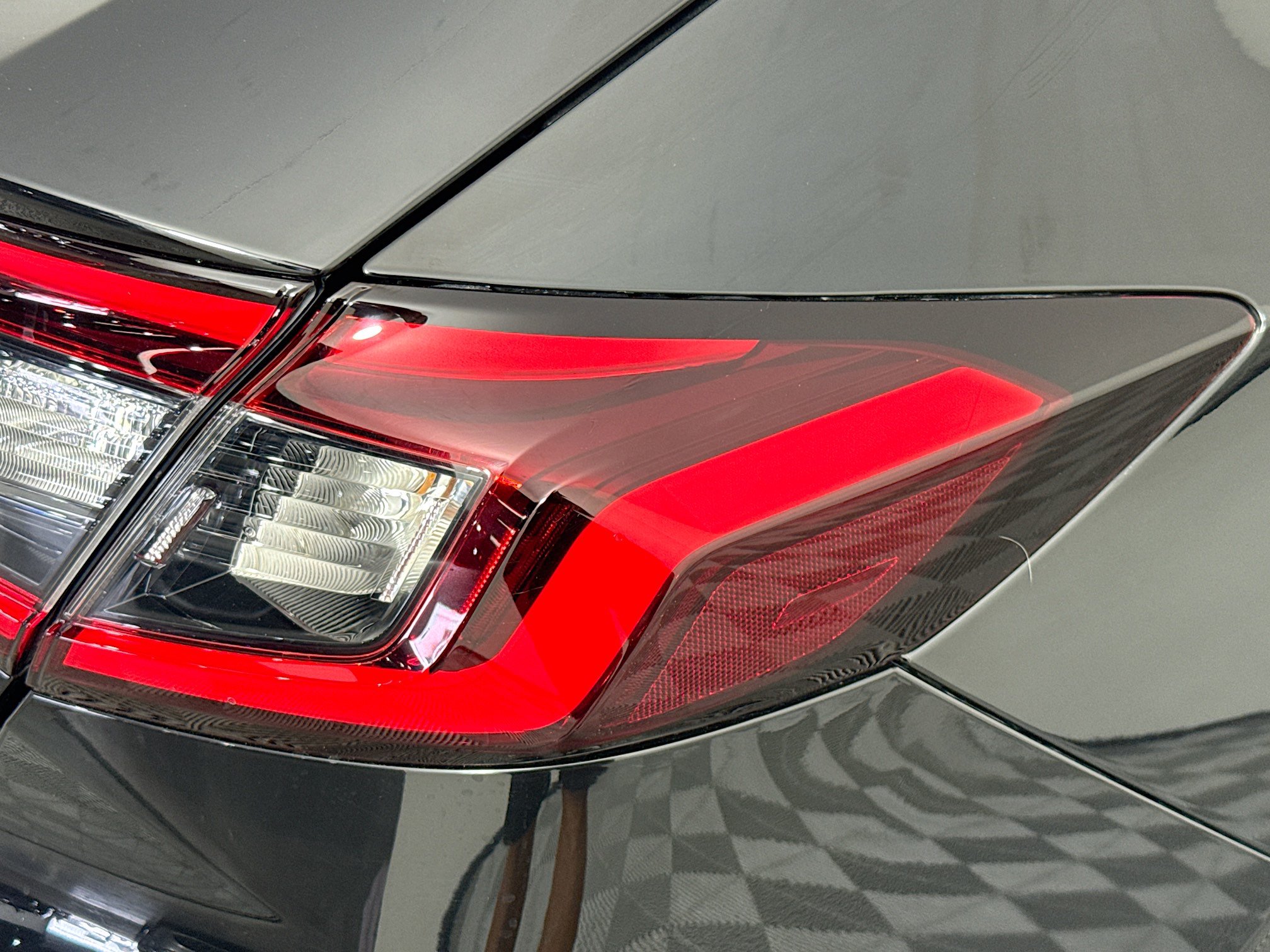 Used 2023 Honda Civic EX-L image 32