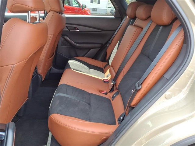 Certified 2025 MAZDA CX-30 Carbon image 28