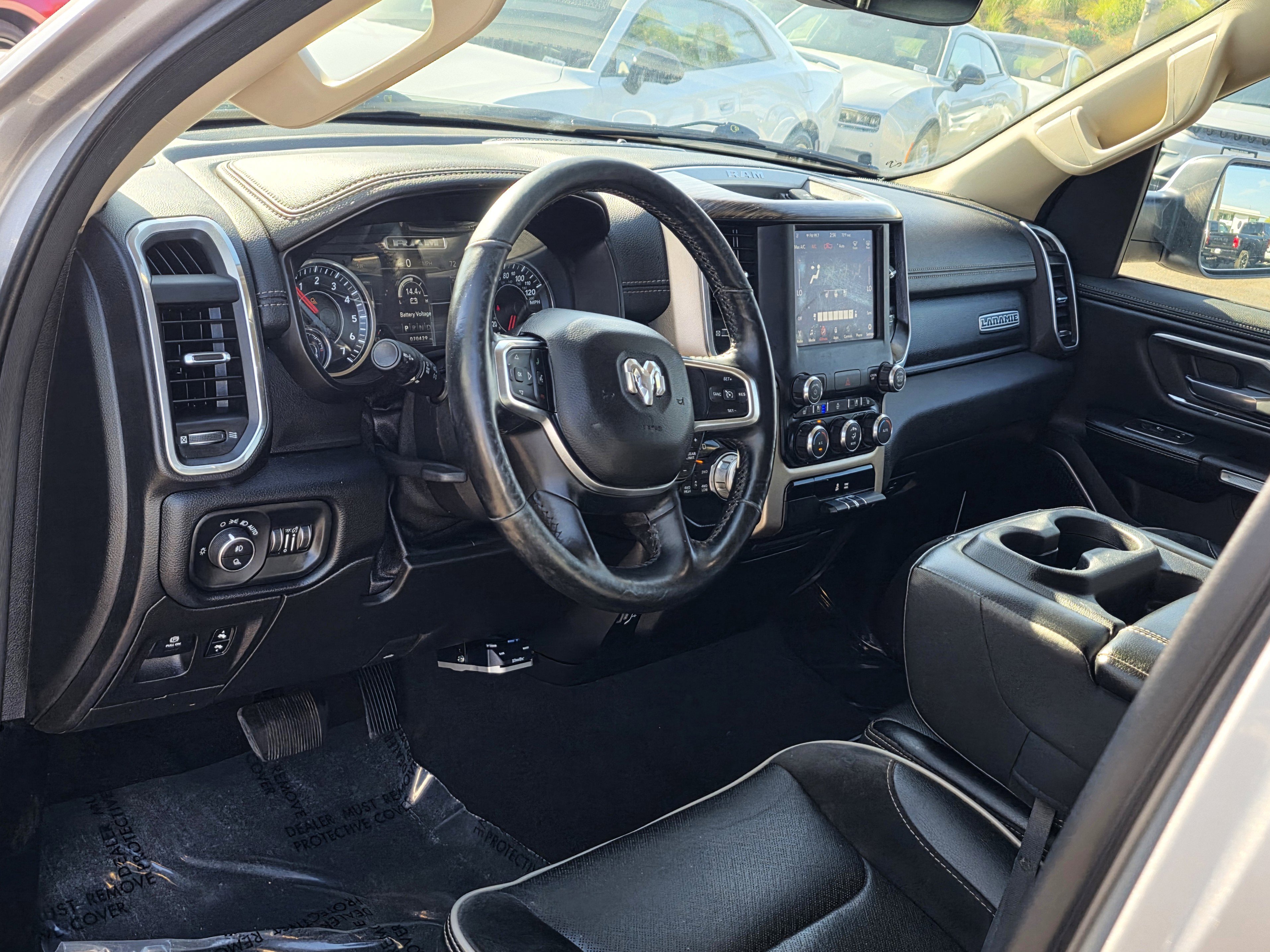 Used 2019 RAM 1500 Laramie image 10