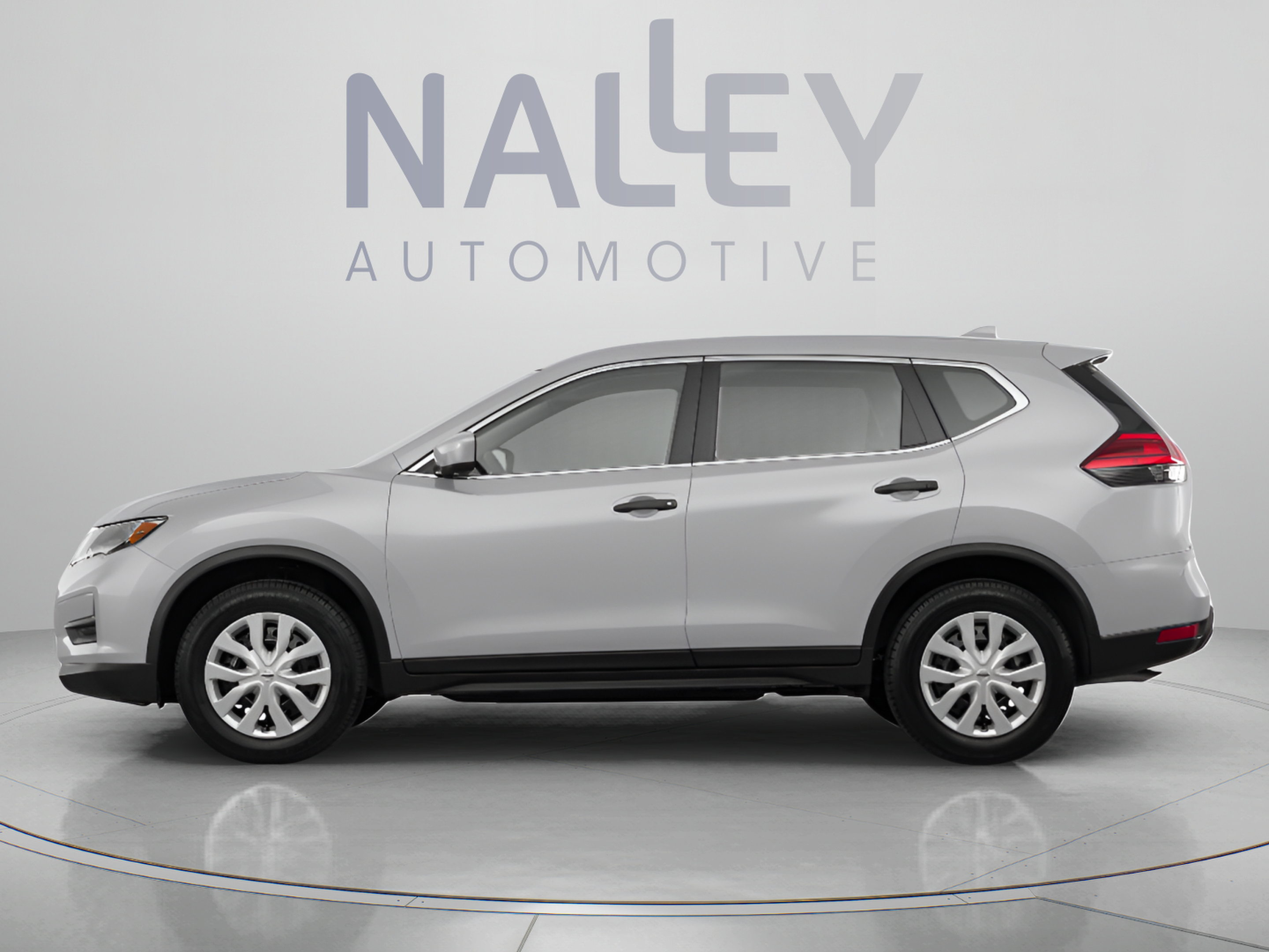Used 2017 Nissan Rogue S w/ S Appearance Package FWD image 2