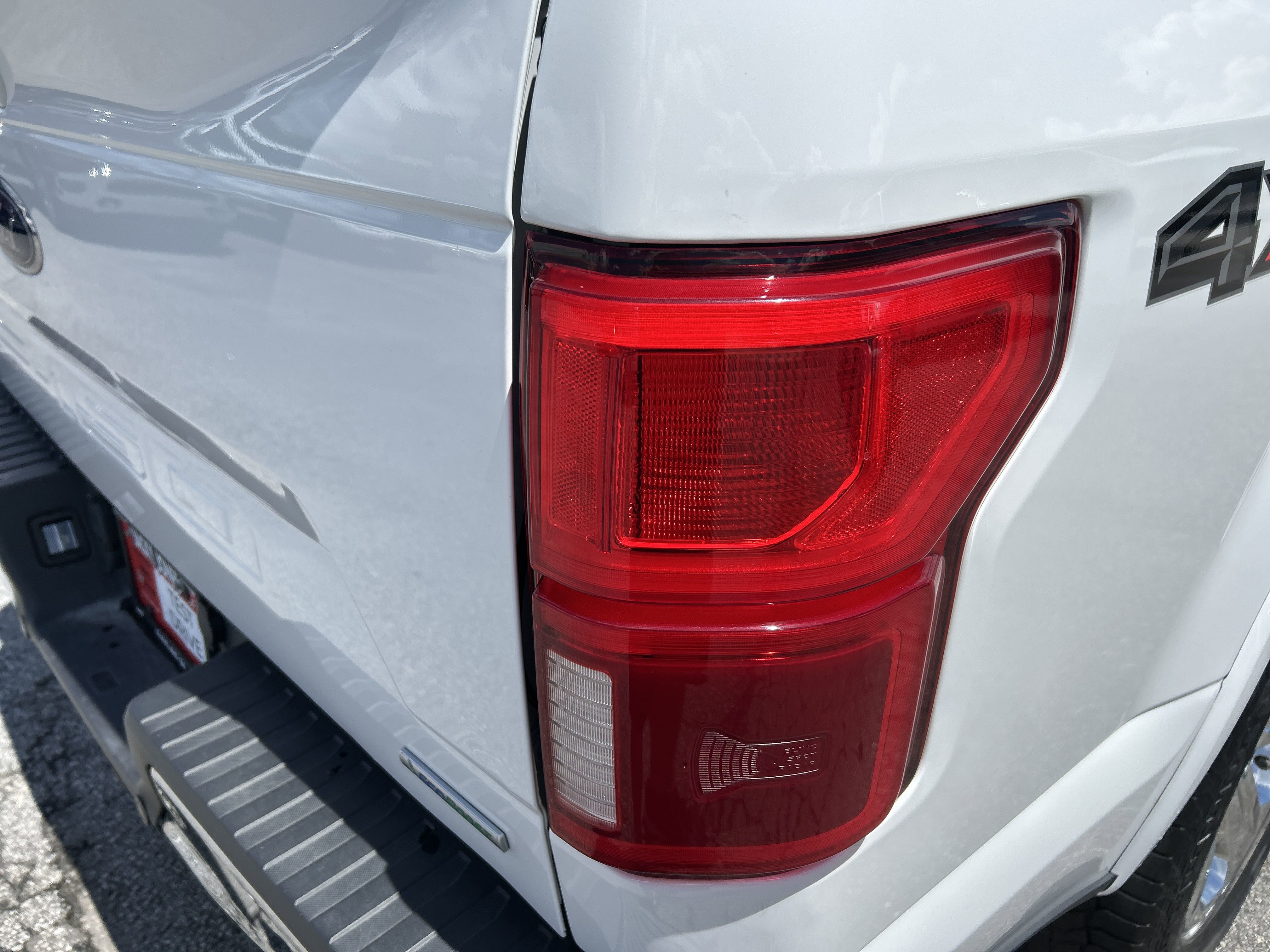 Used 2020 Ford F150 Lariat w/ Equipment Group 502A Luxury AWD/4WD image 54