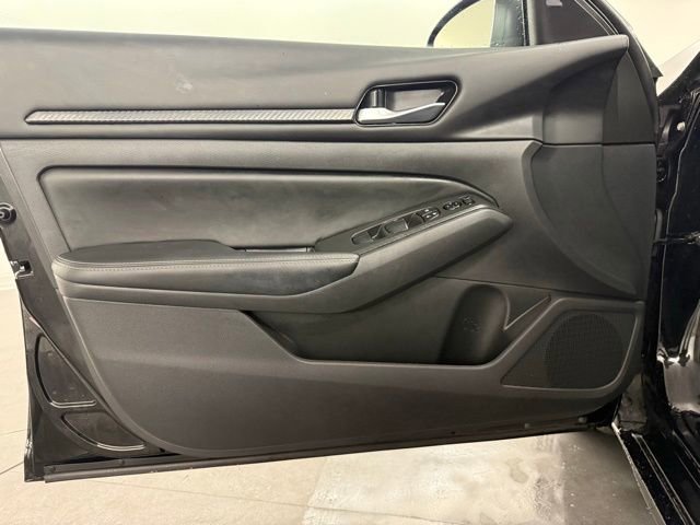 Used 2024 Nissan Altima 2.5 SV image 27