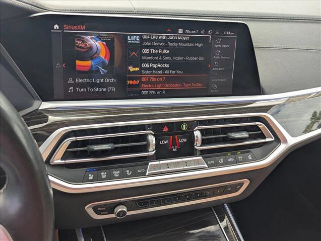 Used 2021 BMW X7 xDrive40i w/ Luxury Seating Package AWD/4WD image 15