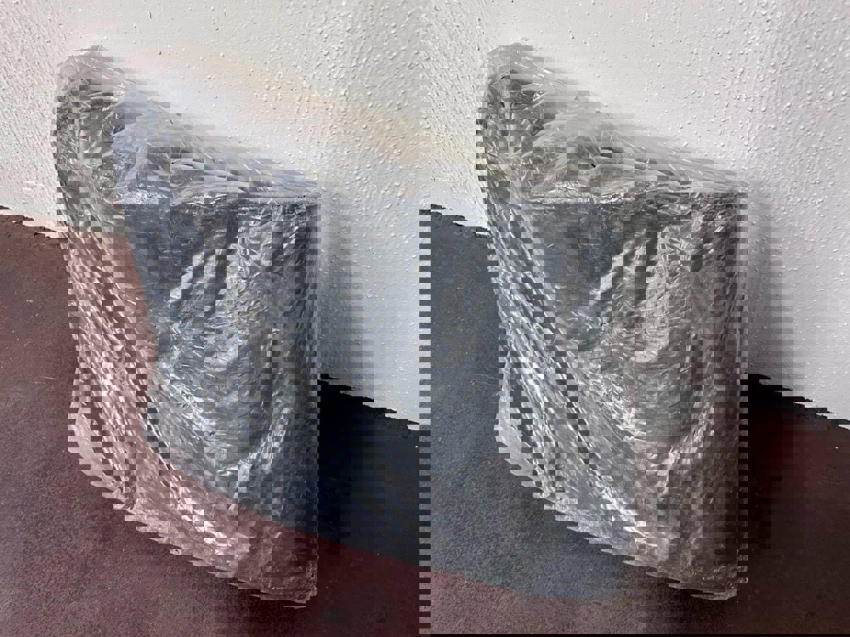 Used 2002 Ford Thunderbird Deluxe image 32